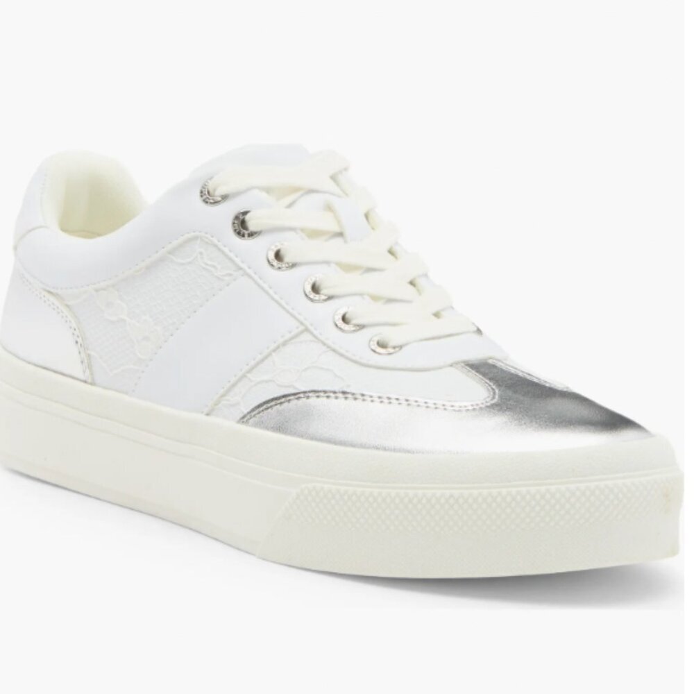 J/ Slides Metallic Trim Platform Sneaker 9.5 Women's